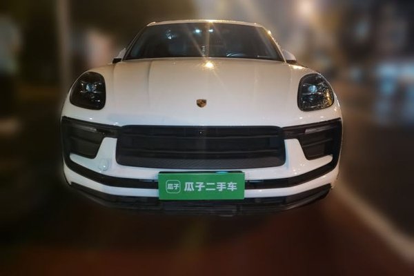 Porsche Macan 2023, 35100 км, за 49028 USD