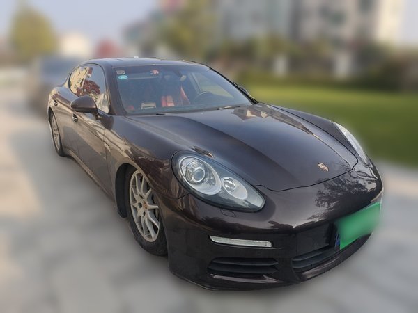 Porsche Panamera 2014, 113900 км, за 22914 USD