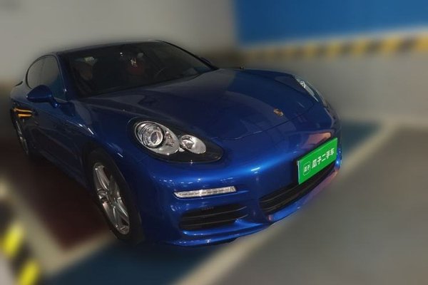 Porsche Panamera 2016, 61100 км, за 31523 USD