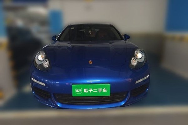 Porsche Panamera 2016, 61100 км, за 31523 USD