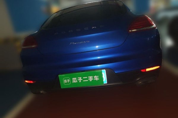 Porsche Panamera 2016, 61100 км, за 31523 USD