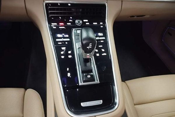 Porsche Panamera 2017, 167200 км, за 59341 USD - фото 16
