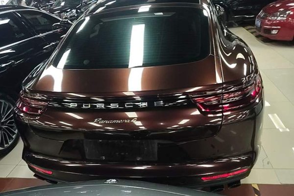 Porsche Panamera 2017, 167200 км, за 59341 USD