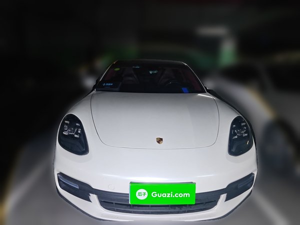 Porsche Panamera 2017, 121500 км, за 59787 USD