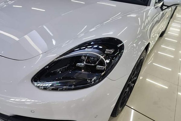 Porsche Panamera 2019, 51900 км, за 74269 USD - фото 8