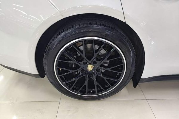 Porsche Panamera 2019, 51900 км, за 74269 USD - фото 11