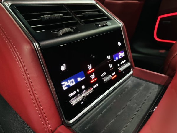 Porsche Panamera 2021, 27500 км, за 121492 USD - фото 11