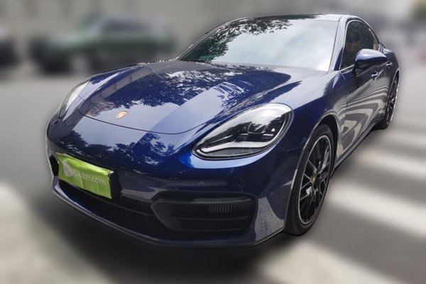 Porsche Panamera · 2022 год