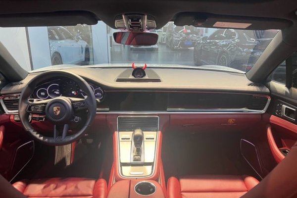 Porsche Panamera 2023, 24500 км, за 114205 USD - фото 12