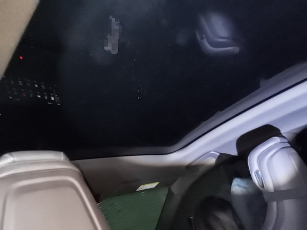 Porsche Taycan 2020, 83400 км, за 58769 USD - фото 19