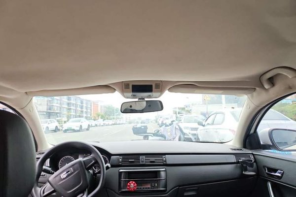 Qoros 3 2018, 73000 км, за 4861 USD - фото 13