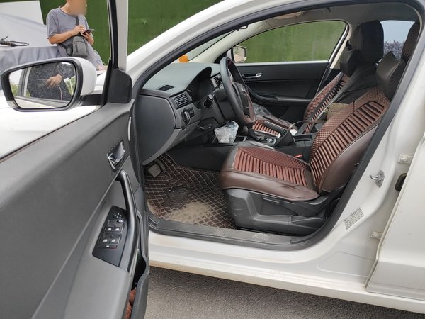 Qoros 3 2018, 86800 км, за 3374 USD - фото 16