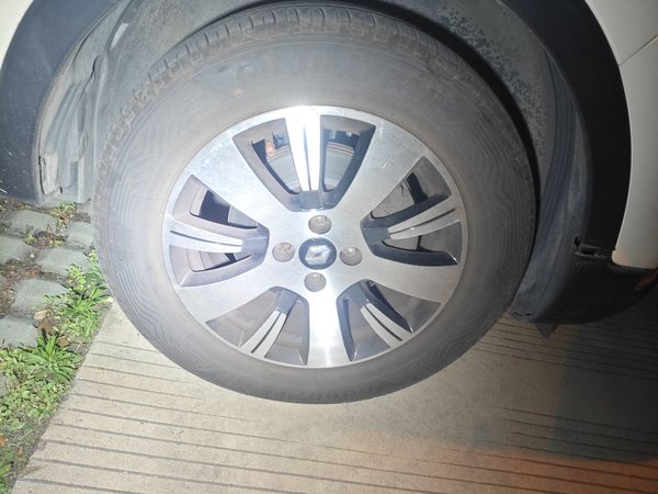 Renault Captur 2015, 26300 км, за 4407 USD - фото 8