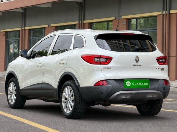 Renault Kadjar 2016, 89000 км, за 6145 USD - фото 14