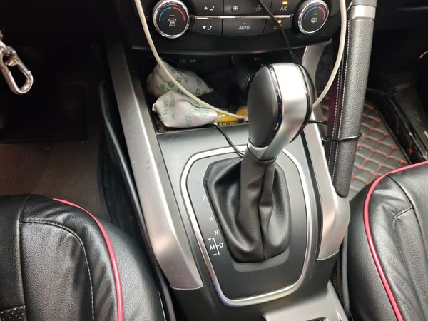 Renault Kadjar 2017, 96200 км, за 6415 USD - фото 11