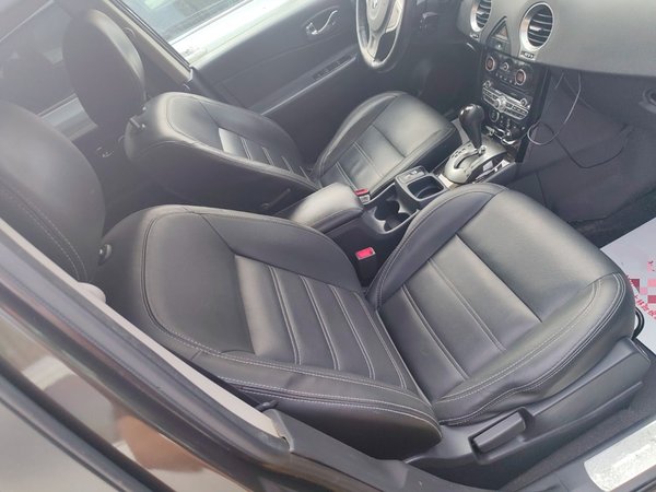 Renault Koleos 2013 2.5L 4x4 Urban Edition, 2013 года