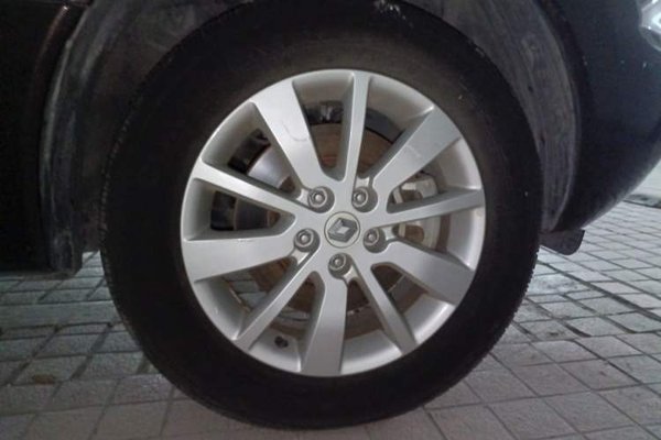 Renault Koleos 2014, 51300 км, за 4778 USD