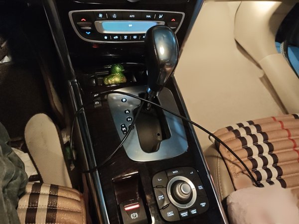 Renault Latitude 2011, 103600 км, за 4075 USD - фото 13