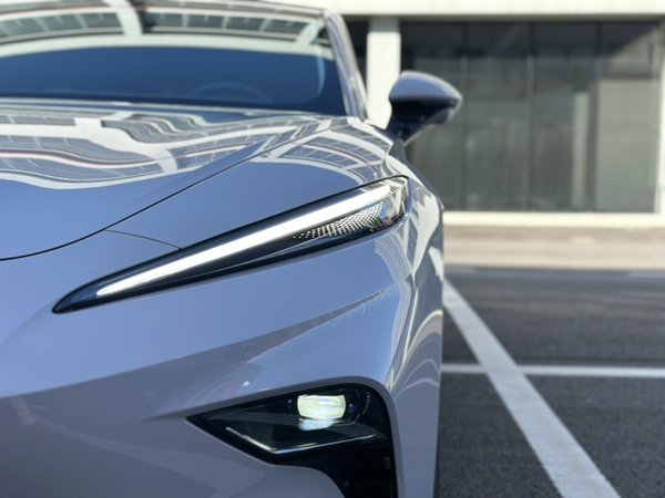 Rising F7 2023, 6000 км, за 24792 USD - фото 9