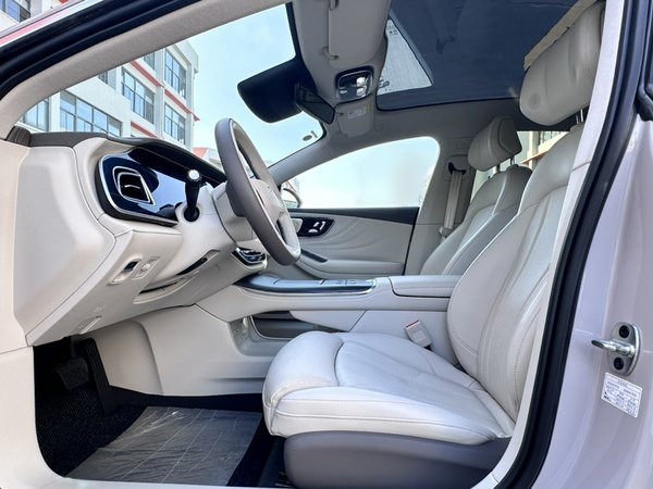 Rising F7 2023, 6000 км, за 24792 USD - фото 24