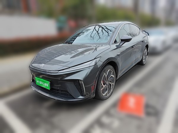 Rising R7 · 2024 год