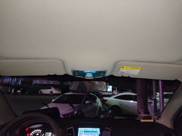 Roewe 350 2014, 176700 км, за 1988 USD - фото 9