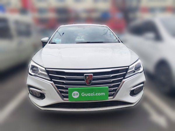 Roewe i5 2020, 12600 км, за 5579 USD