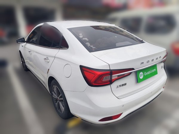 Roewe i5 2020, 12600 км, за 5579 USD