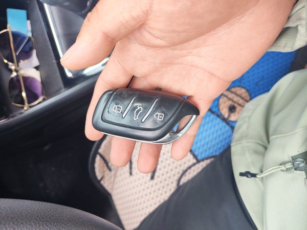 Roewe i5 2020, 12600 км, за 5579 USD - фото 9