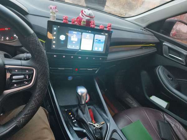 Roewe i5 2021, 39200 км, за 6882 USD - фото 14