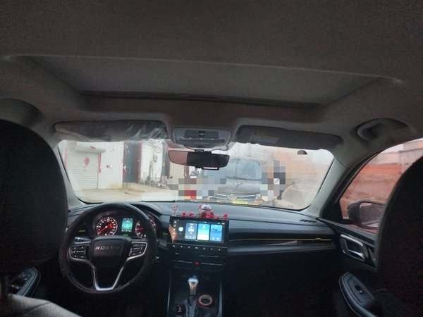 Roewe i5 2021, 39200 км, за 6882 USD - фото 16