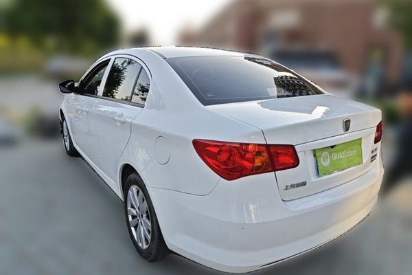 Roewe 350 2014, 140900 км, за 2323 USD