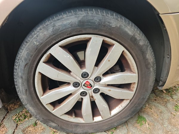 Roewe 350 2014, 161300 км, за 2623 USD - фото 8