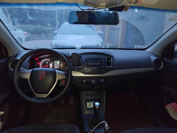 Roewe 350 2015, 50500 км, за 2734 USD - фото 7