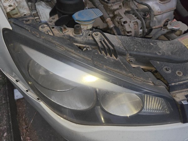 Roewe 350 2015, 50500 км, за 2734 USD