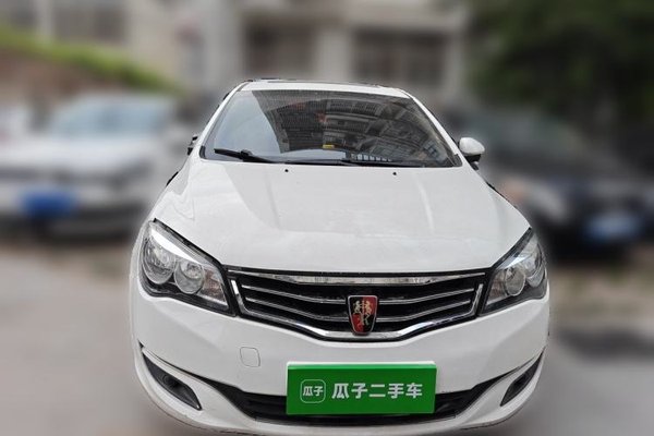 Roewe 350 2015, 69700 км, за 2528 USD