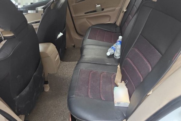 Roewe 350 2015, 69700 км, за 2528 USD - фото 18