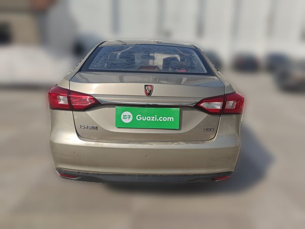 Roewe 360 2015, 127000 км, за 3502 USD