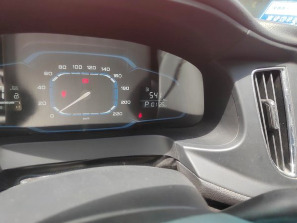 Roewe 360 2015, 101100 км, за 2586 USD - фото 13