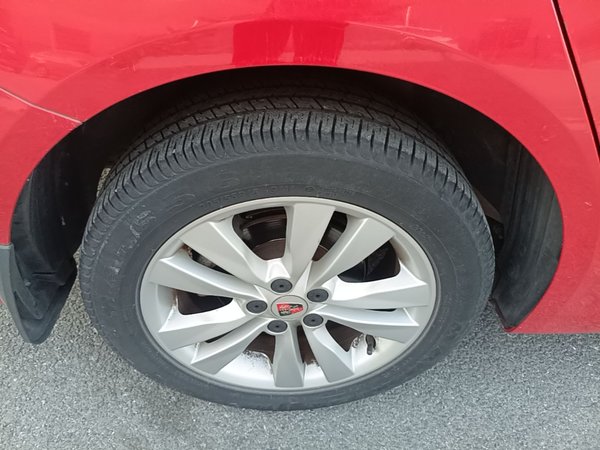 Roewe 360 2015, 57800 км, за 4020 USD - фото 12