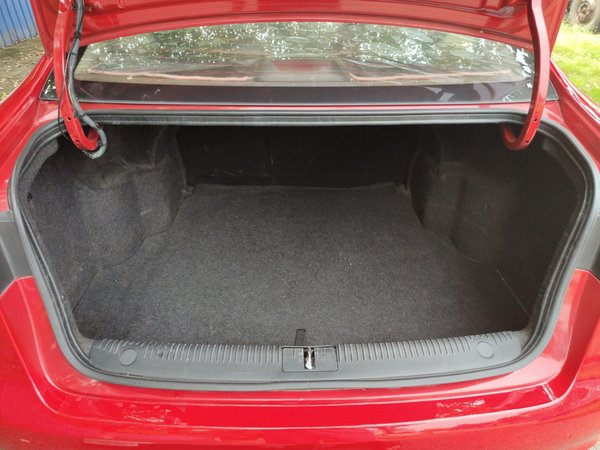 Roewe 360 2015, 92200 км, за 4529 USD - фото 22