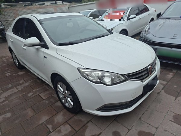 Roewe 360 2015, 125500 км, за 4117 USD