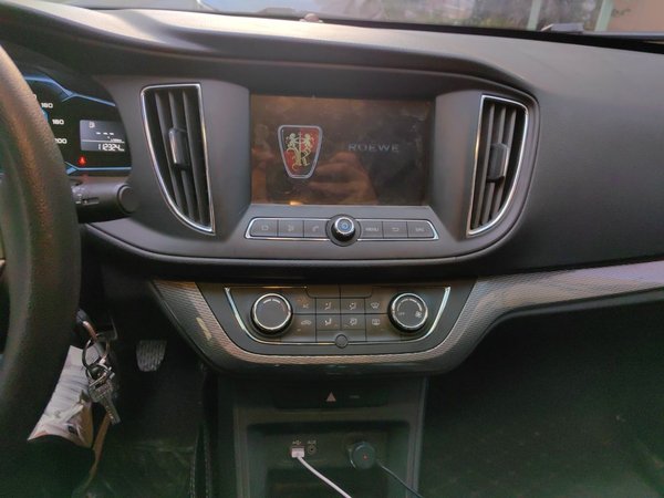 Roewe 360 2017, 112300 км, за 2749 USD - фото 14