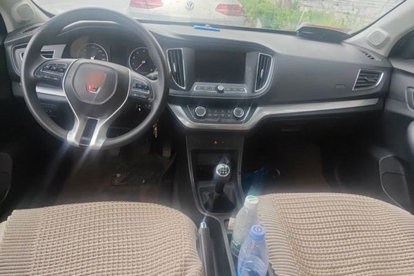 Roewe 360 2018, 33200 км, за 4149 USD - фото 6