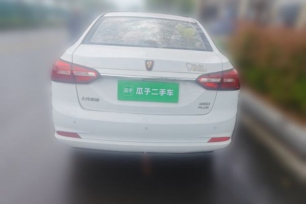 Roewe 360 2018, 33200 км, за 4149 USD