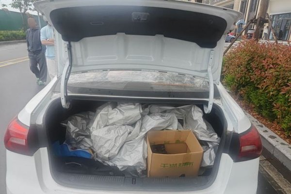 Roewe 360 2018, 33200 км, за 4149 USD - фото 16