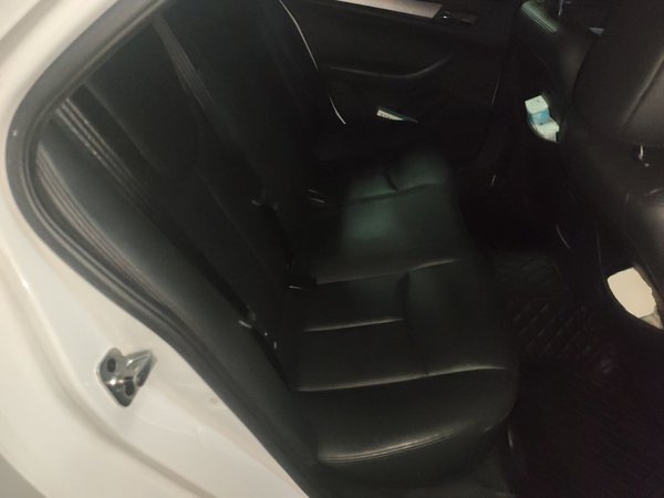 Roewe 360 2018, 77100 км, за 3955 USD - фото 18