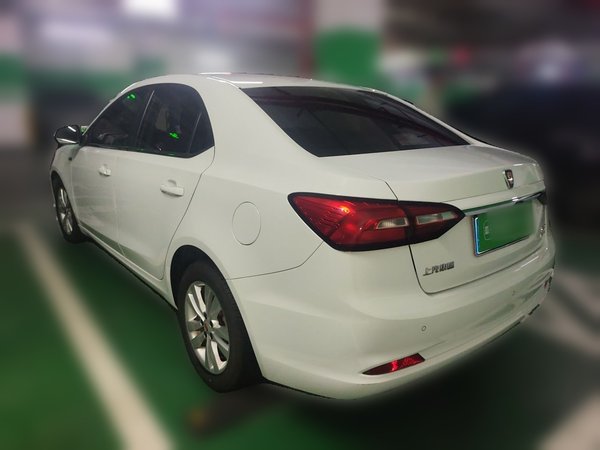 Roewe 360 2018, 77100 км, за 3955 USD
