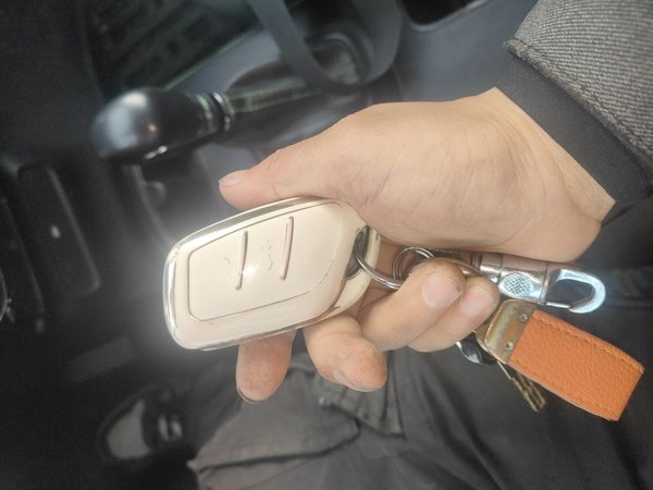 Roewe Clever 2021, 54000 км, за 3925 USD - фото 9