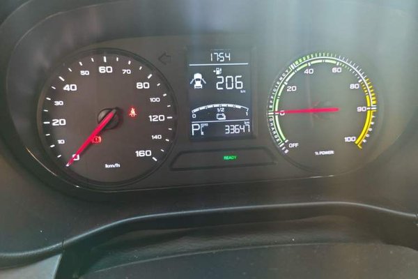 Roewe Clever 2021, 33600 км, за 4301 USD - фото 12